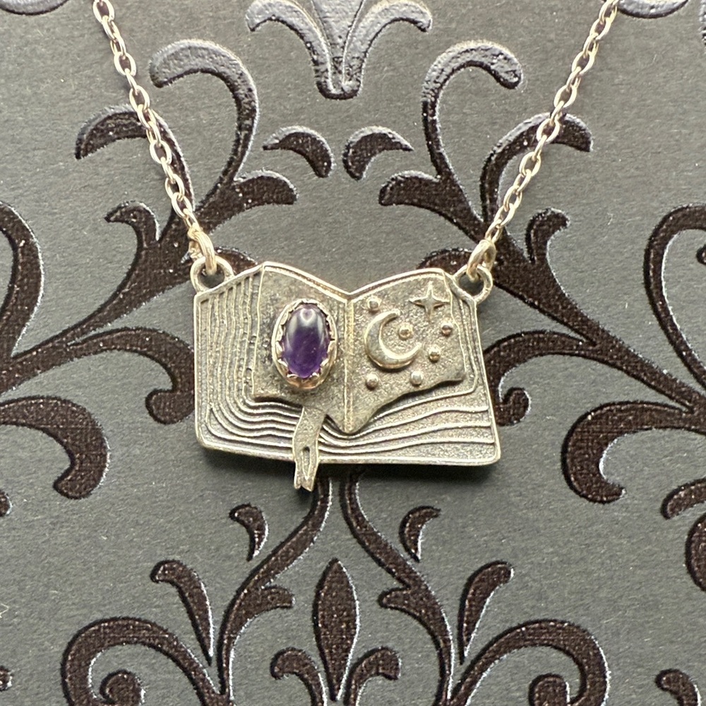 925 Sterling Silver Witches Book Amethyst Chain Necklace